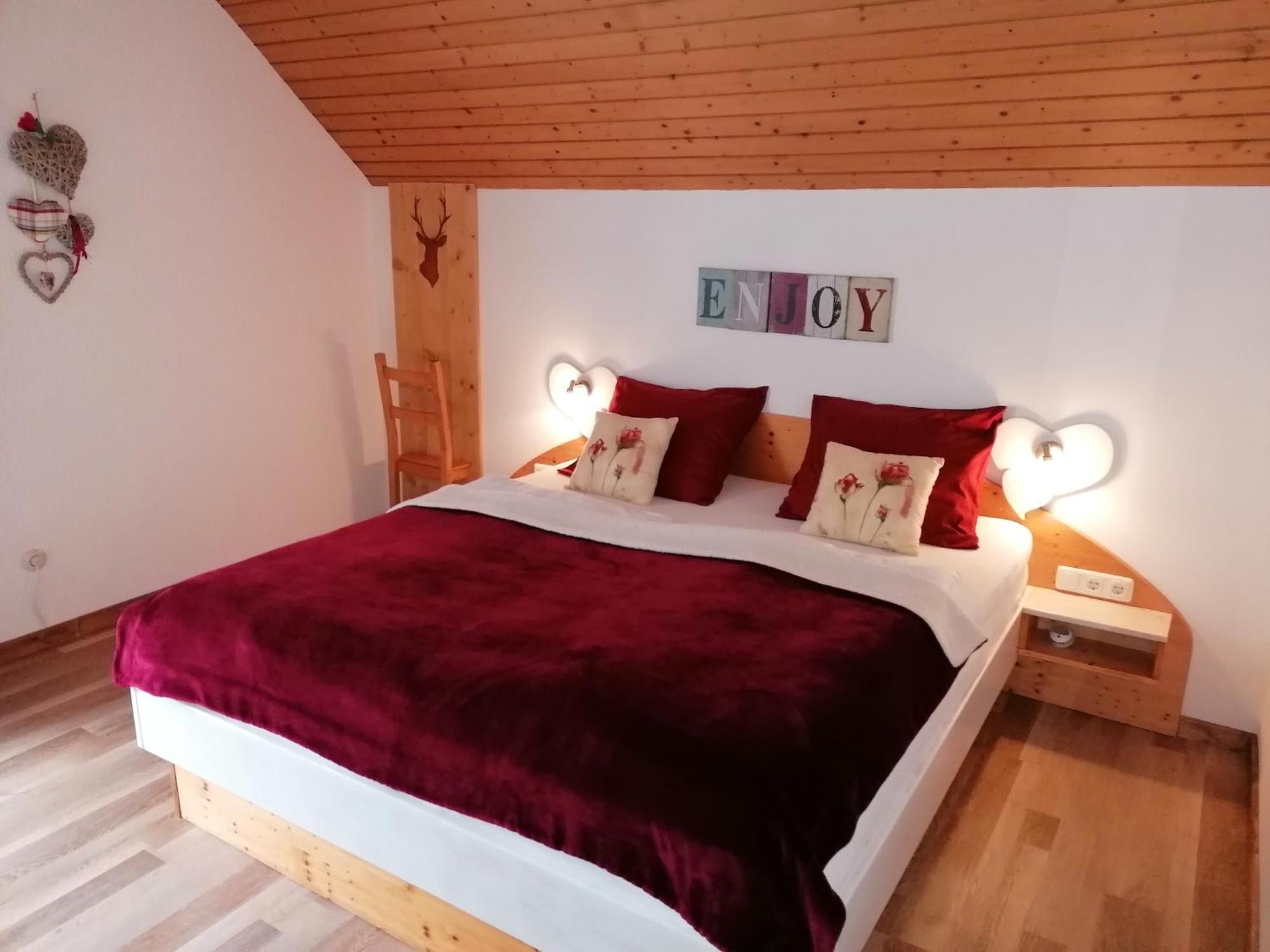 Haus Holunder Weissbriach Lägenhet Rum bild